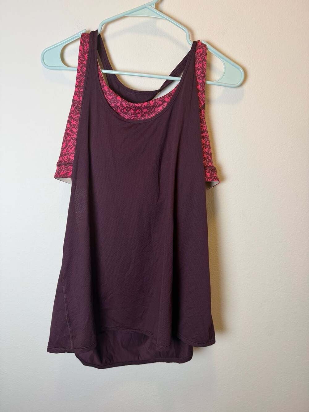 Lululemon Nouveau Limits Tank Top 2 in 1 Built-In Bra Burgundy Pink Size 12